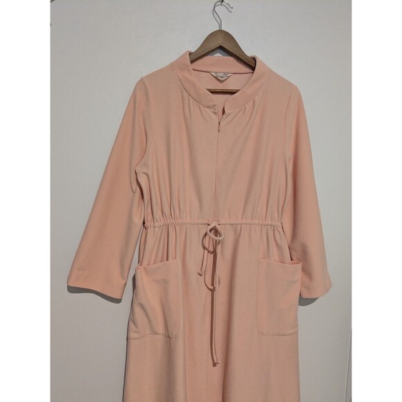Vintage Vanity Fair Robe L Belted Peach Velour Fleece Housecoat Maxi Kaftan 70s - Picture 6 of 6